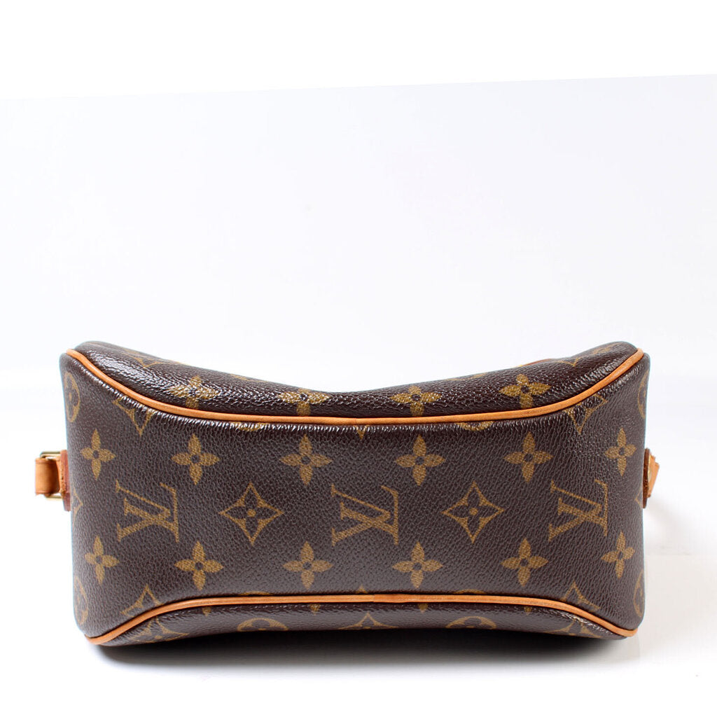 Blois Crossbody Monogram