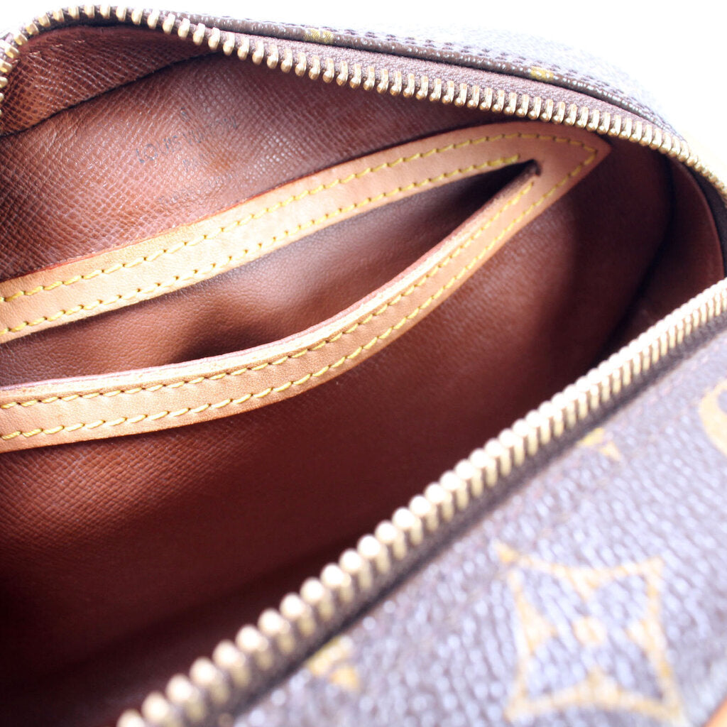 Blois Crossbody Monogram