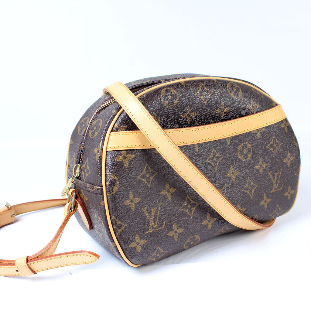 Blois Crossbody Monogram