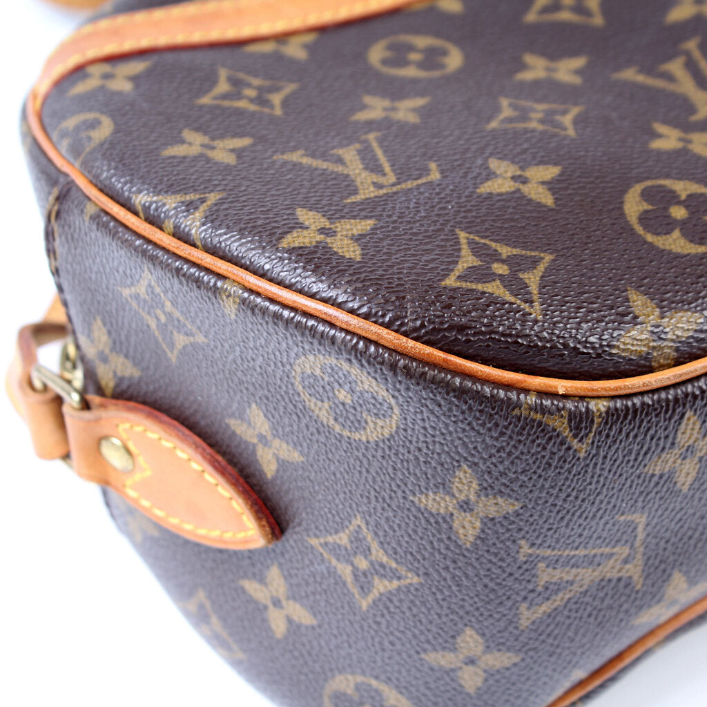 Blois Crossbody Monogram