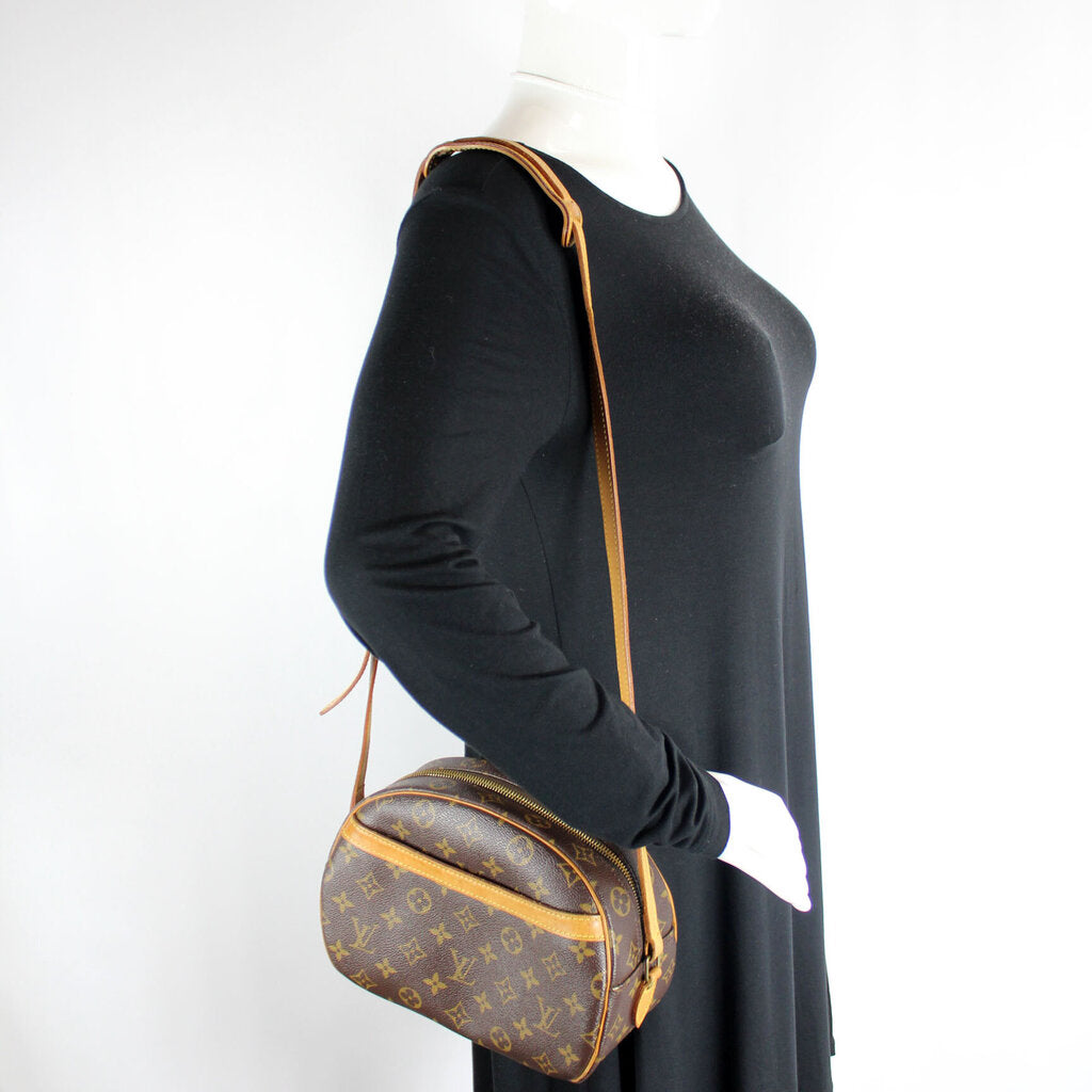 Blois Crossbody Monogram