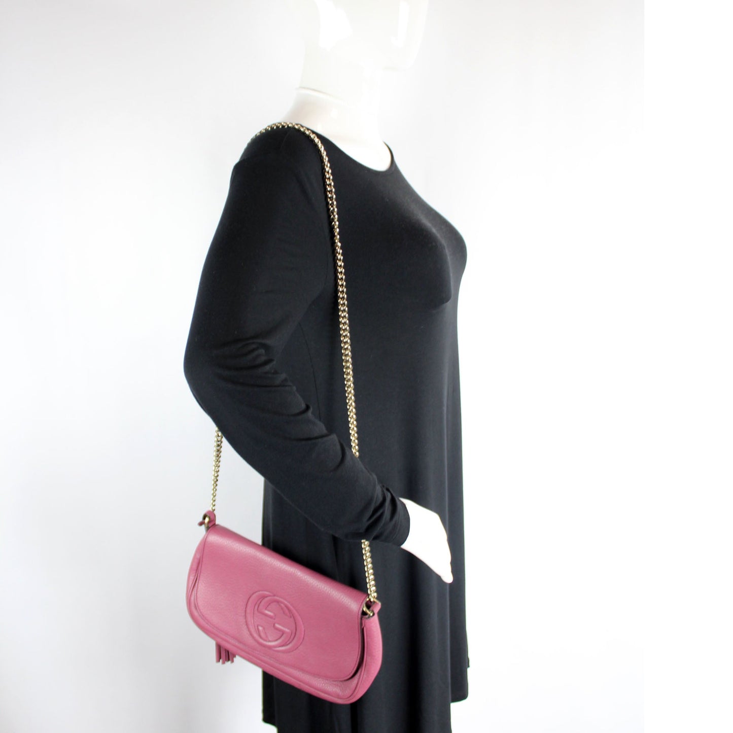 336752 Soho Chain Crossbody Medium