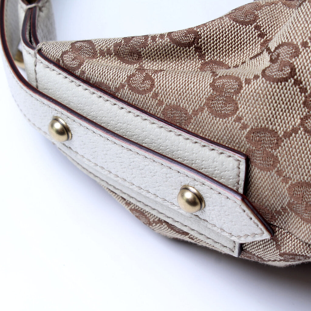 115867 Horsebit Canvas Hobo