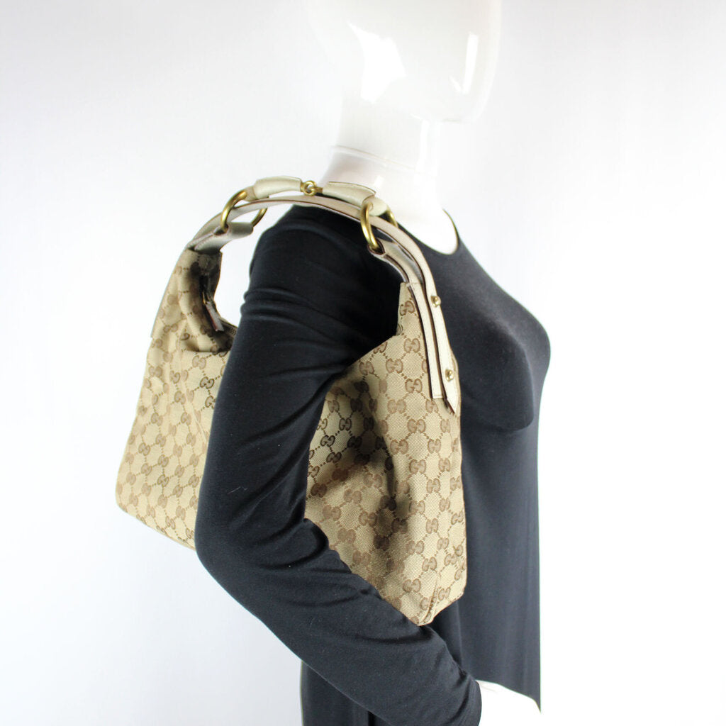 115867 Horsebit Canvas Hobo