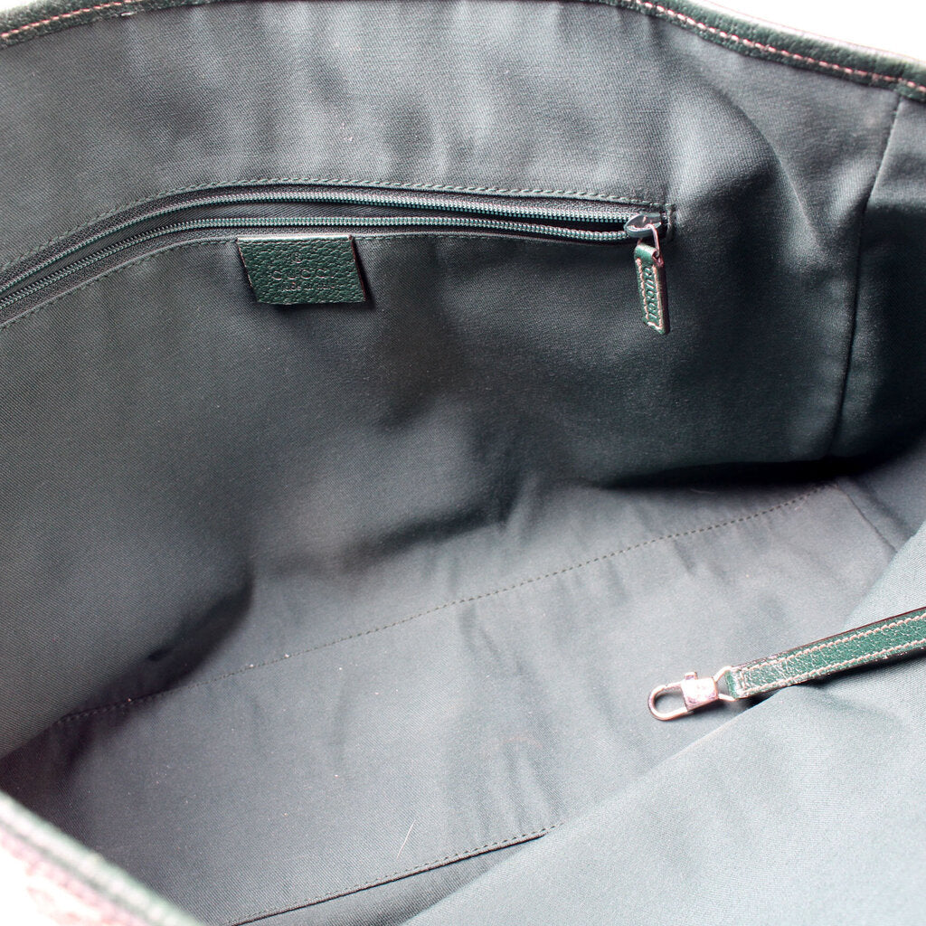 145758 GG Canvas Medium Tote
