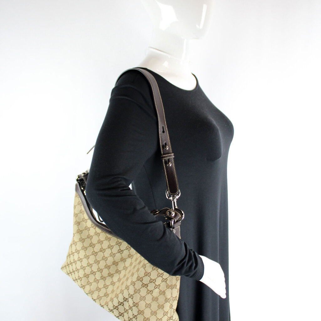 232961 GG Canvas Hobo