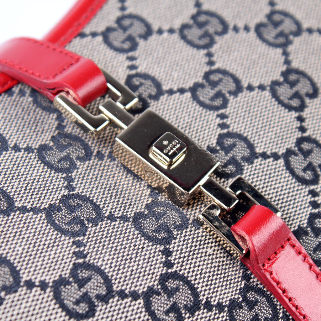 002.1068 Jackie O Small