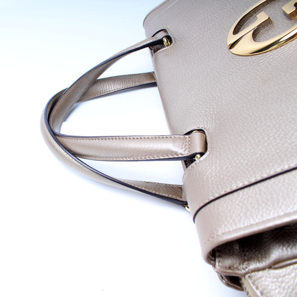 251813 1973 Medium Top Handle