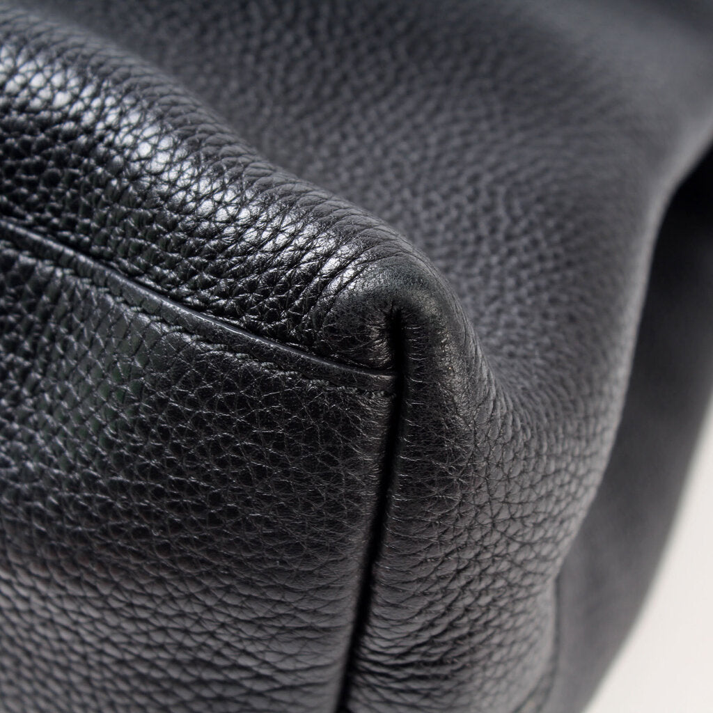308982 Soho Leather Shoulder Bag Medium
