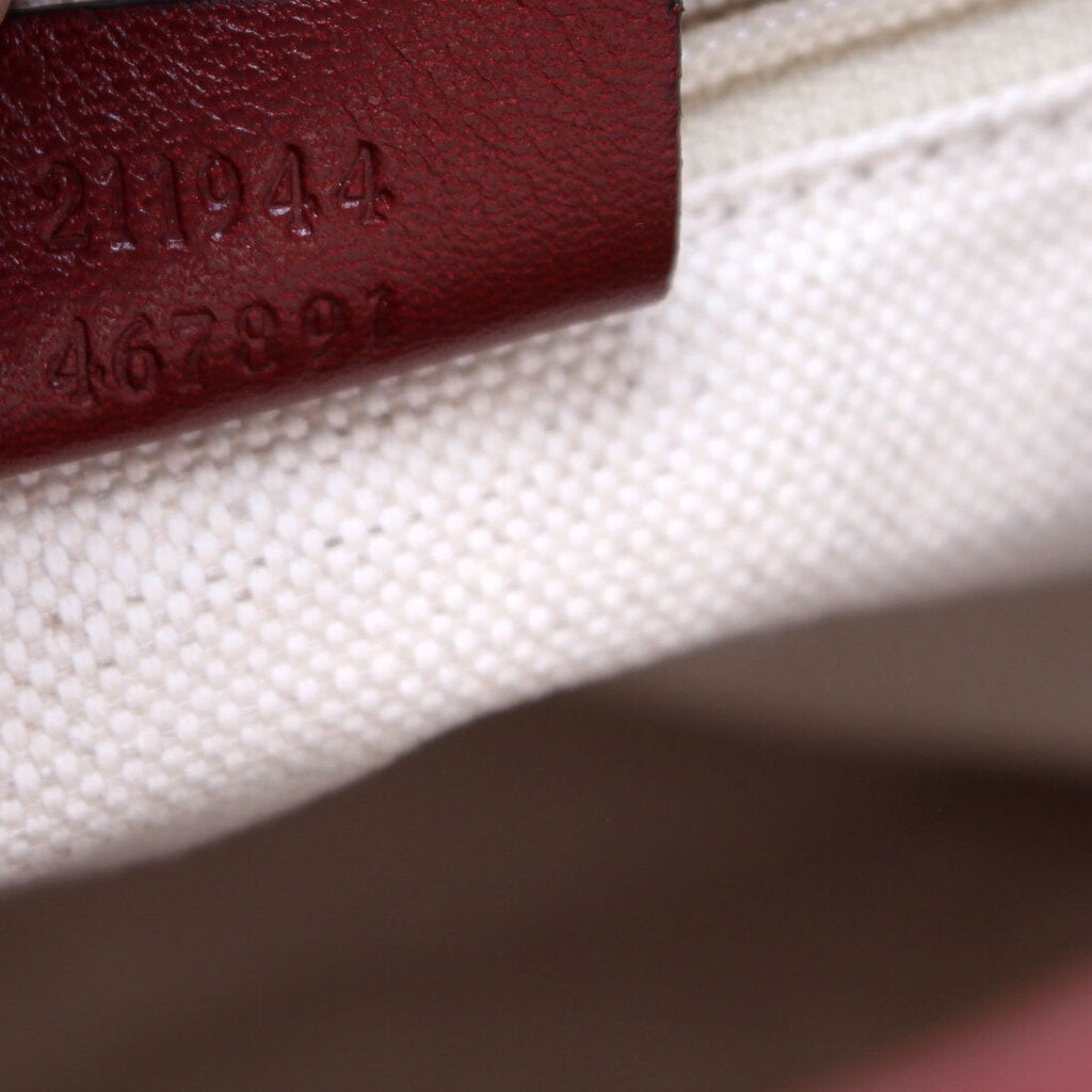 211944 Sukey GG Leather Medium