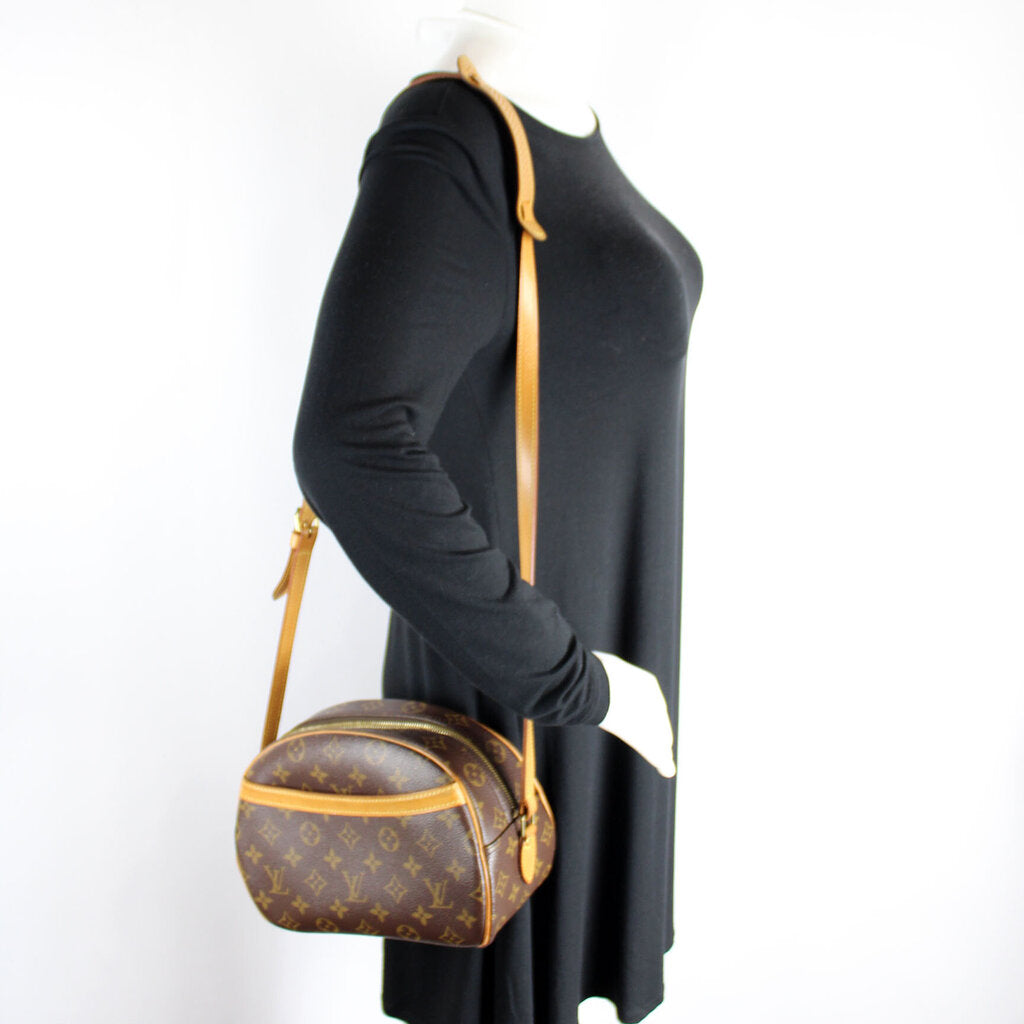 Blois Crossbody Monogram