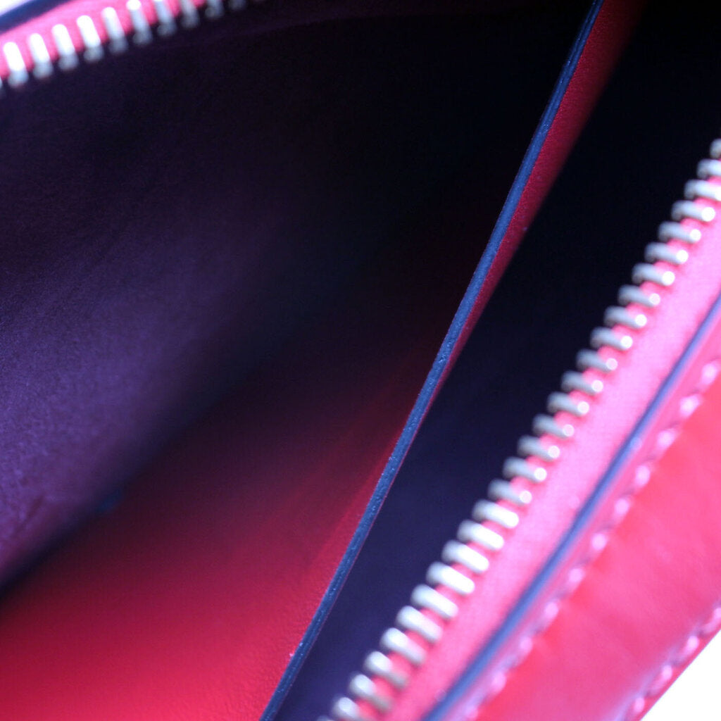 V Logo Walk Crossbody