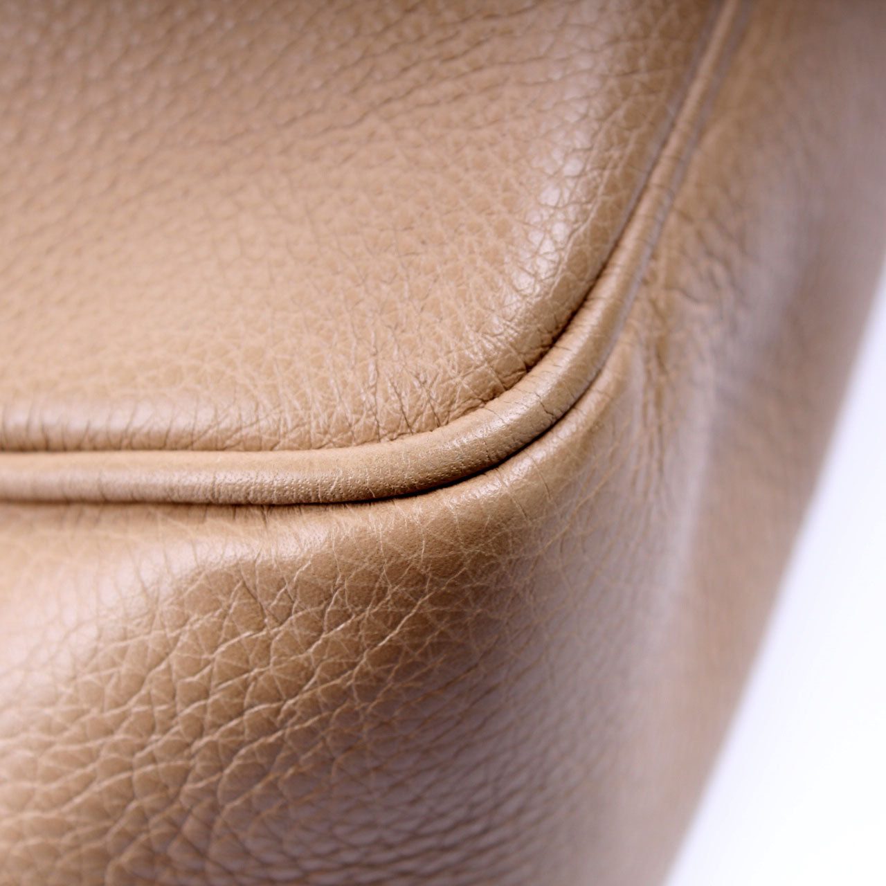 308983 Soho Chain Shoulder Bag