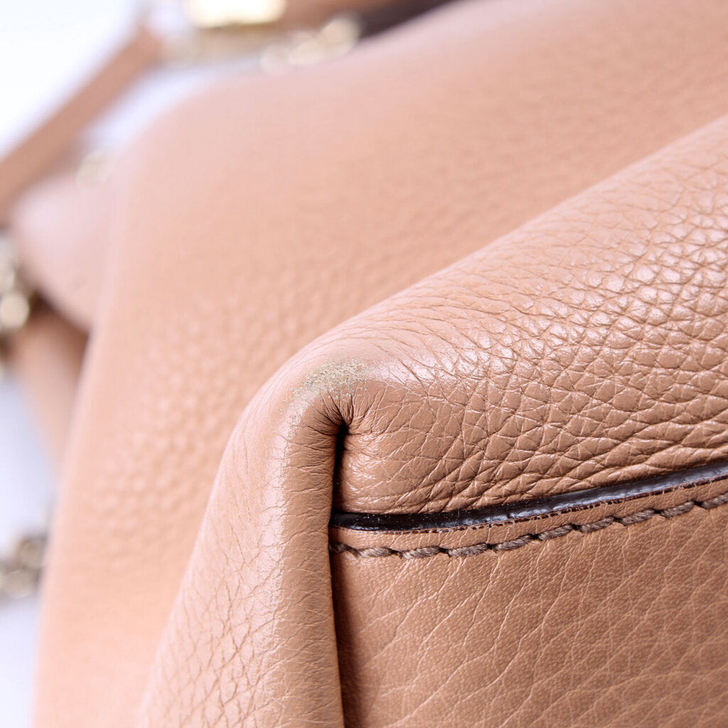 308982 Soho Leather Shoulder Bag Medium