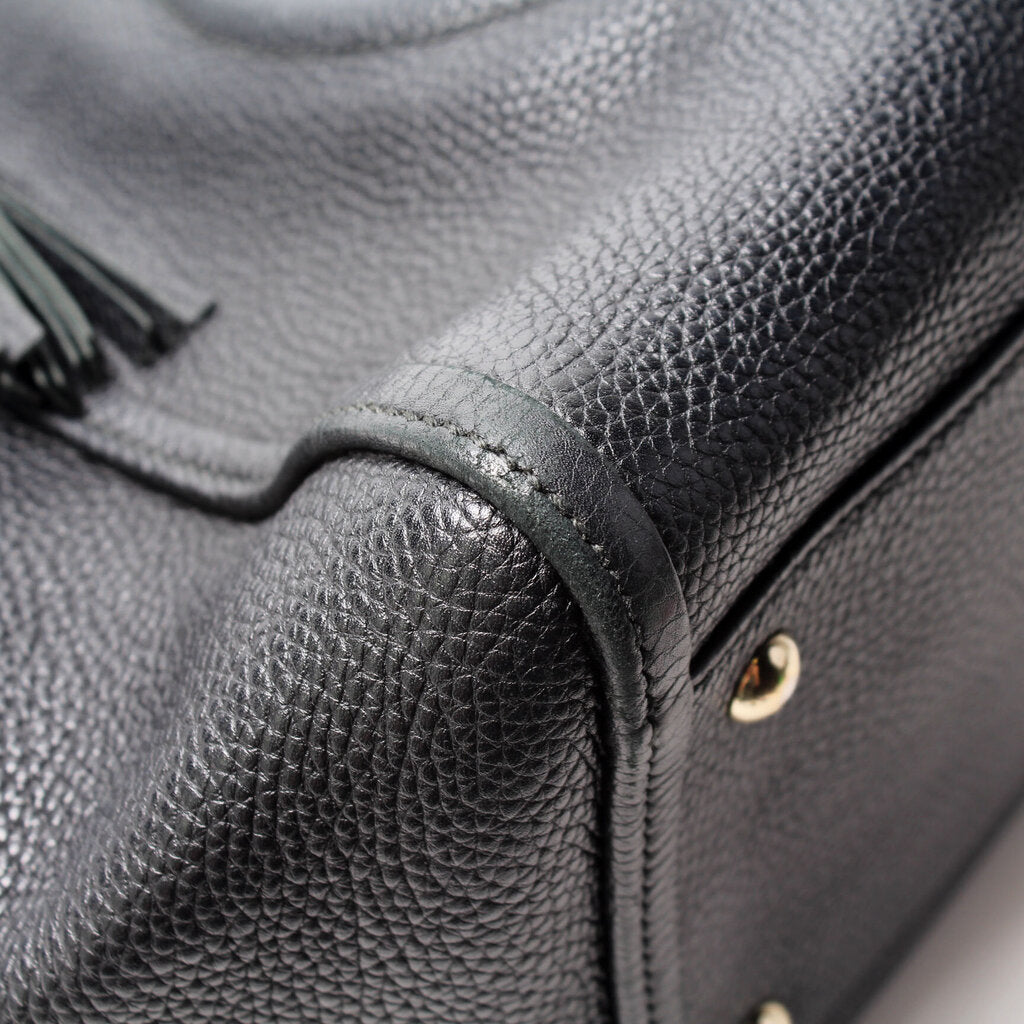 282309 Soho Leather Hobo Medium
