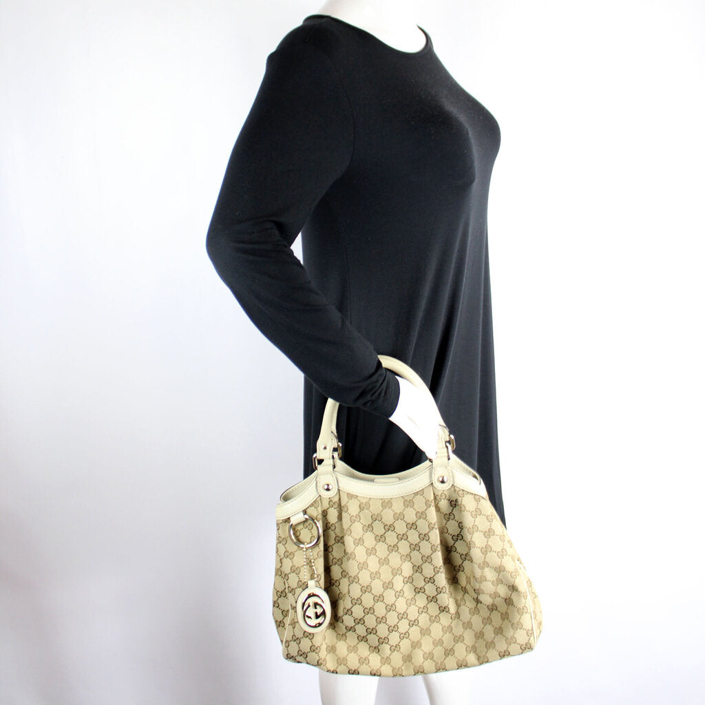 211944 Sukey GG Canvas