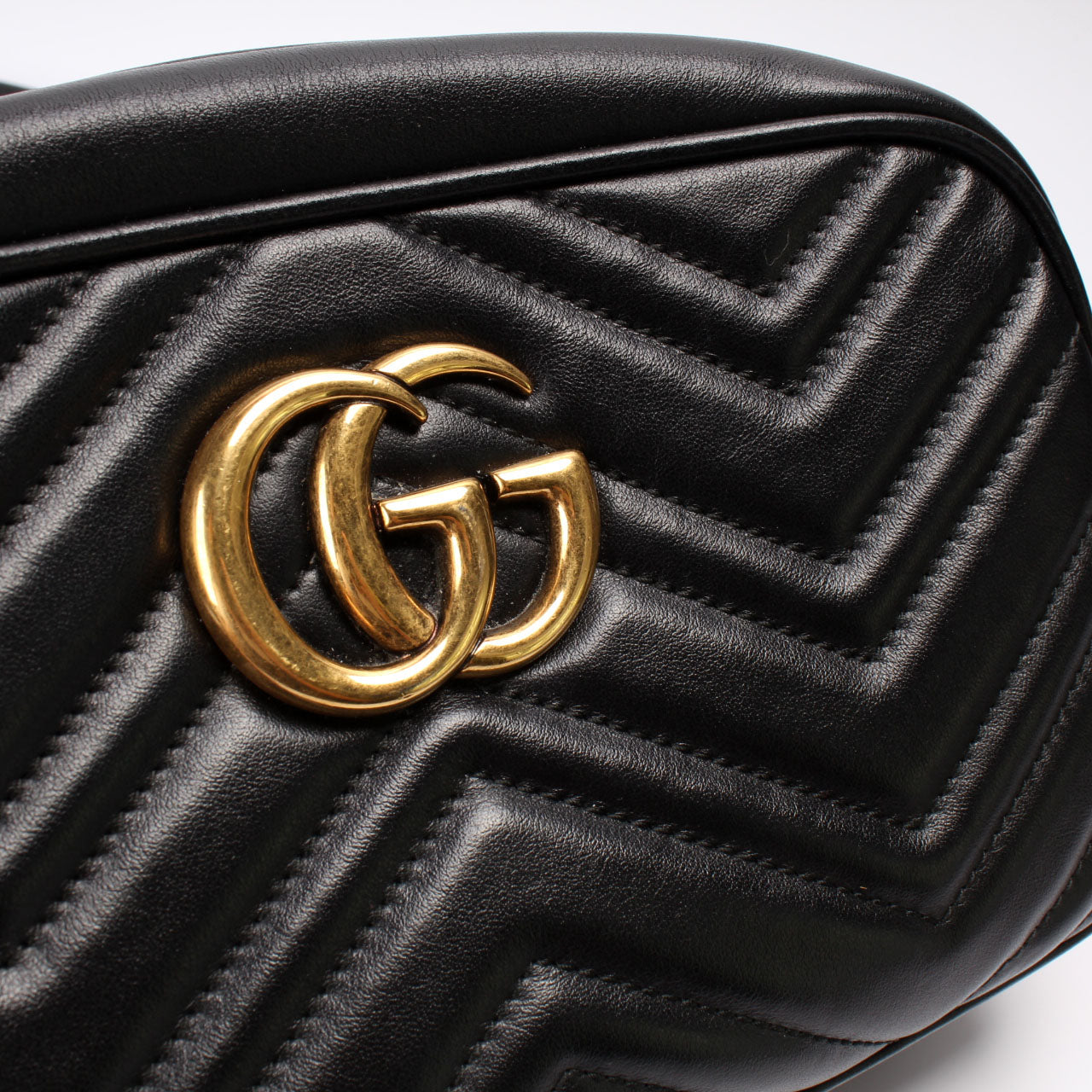 447632 Marmont Small Leather Camera Bag