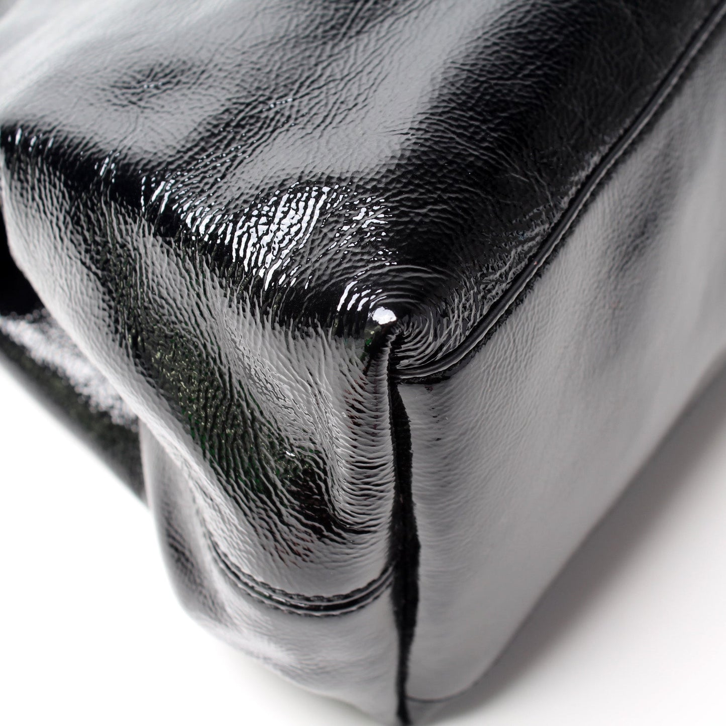 308982 Soho Leather Shoulder Medium