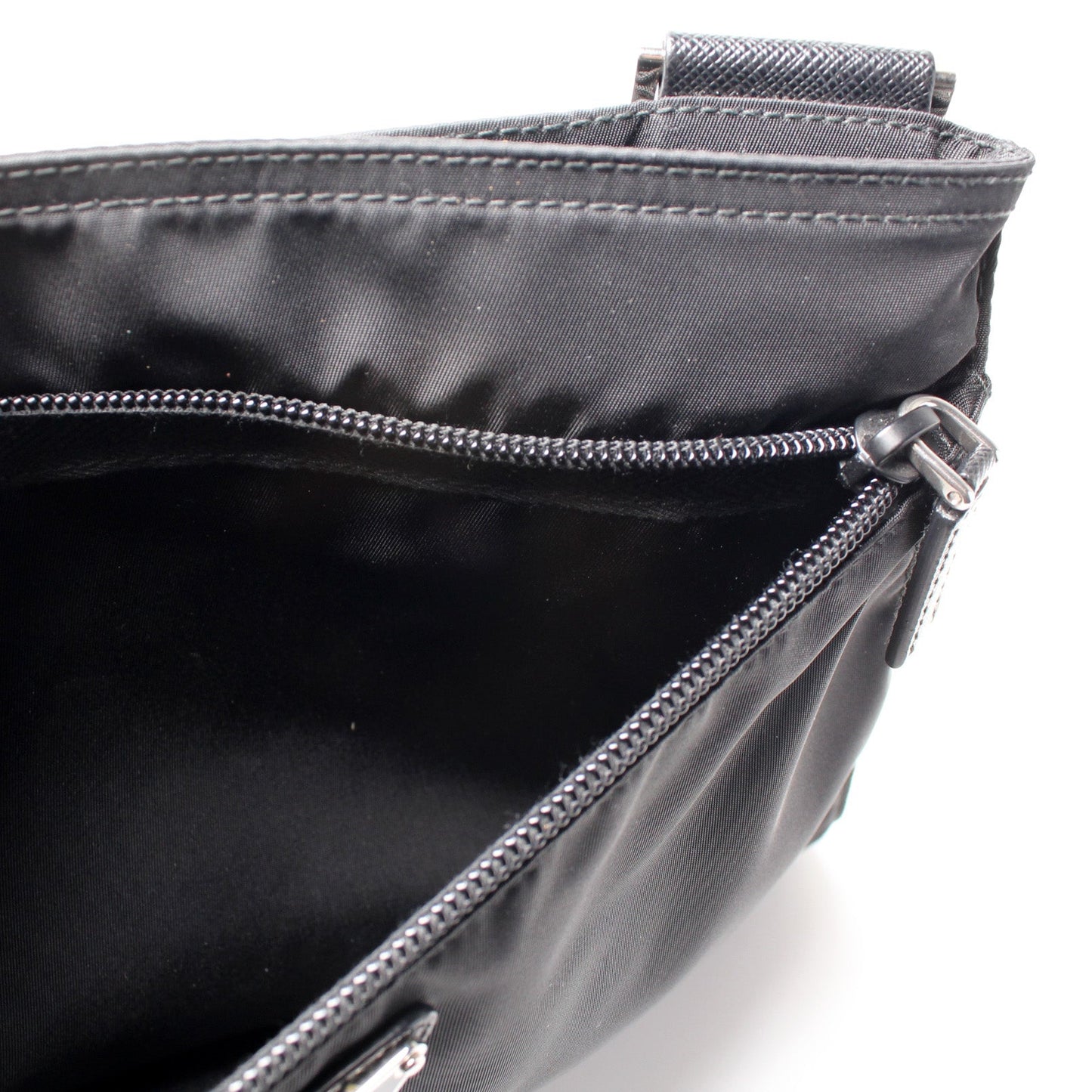 Tessuto Nylon Crossbody