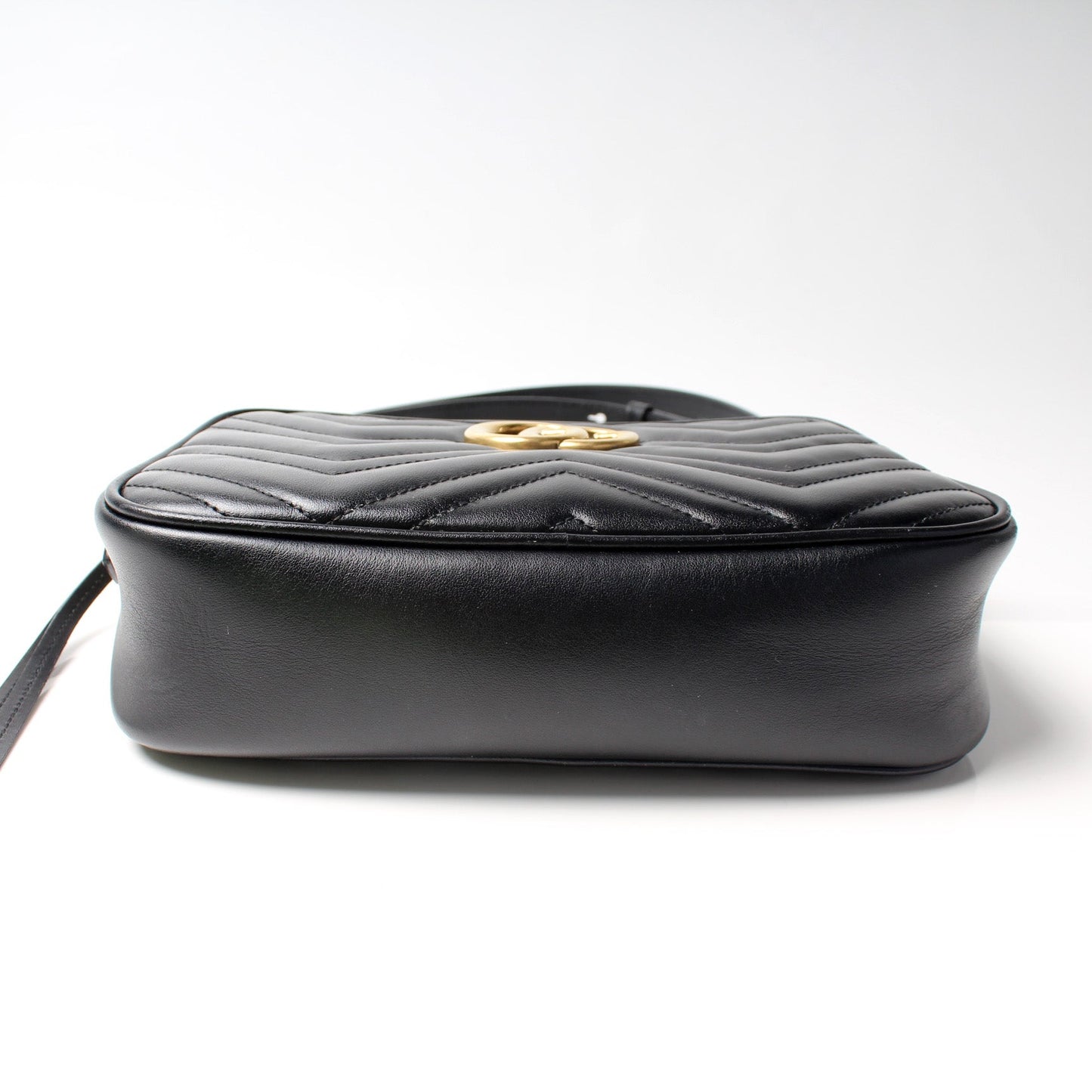 447632 Marmont Small Leather Camera