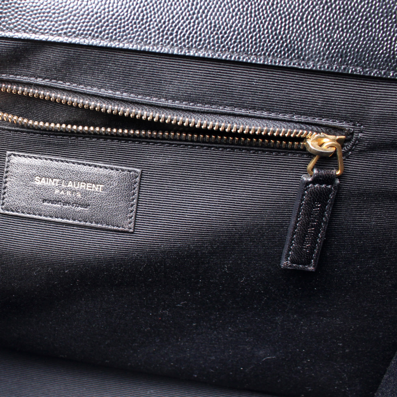 354118 Monogramme Chevron Satchel