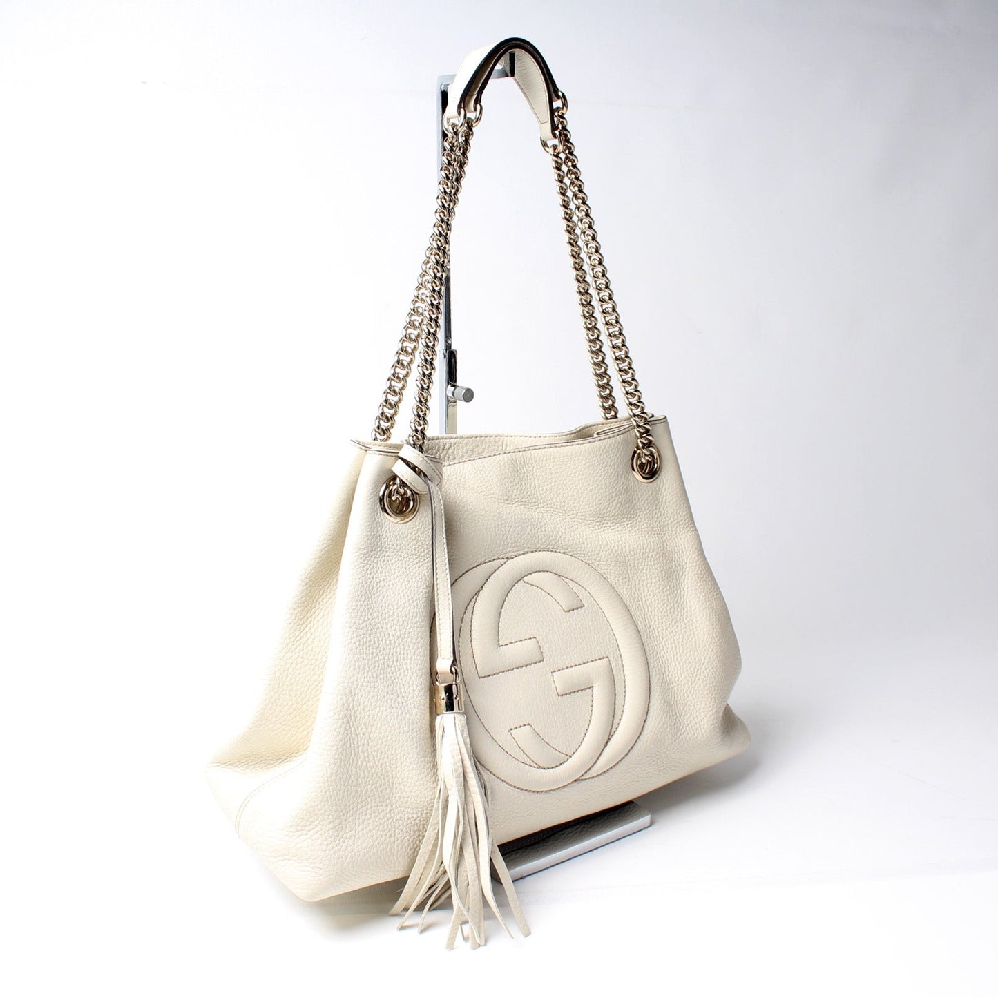 308982 Soho Leather Shoulder Medium