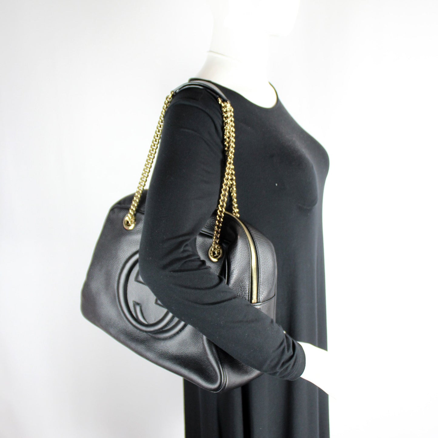 353126 Soho Chain Tote