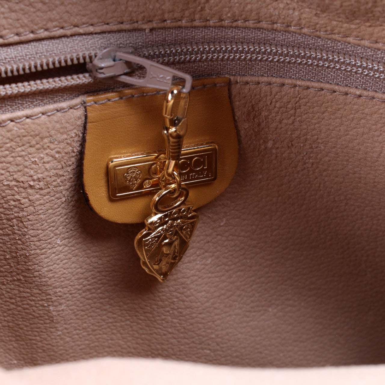 001.56.0944 Vintage Micro GG Canvas Web