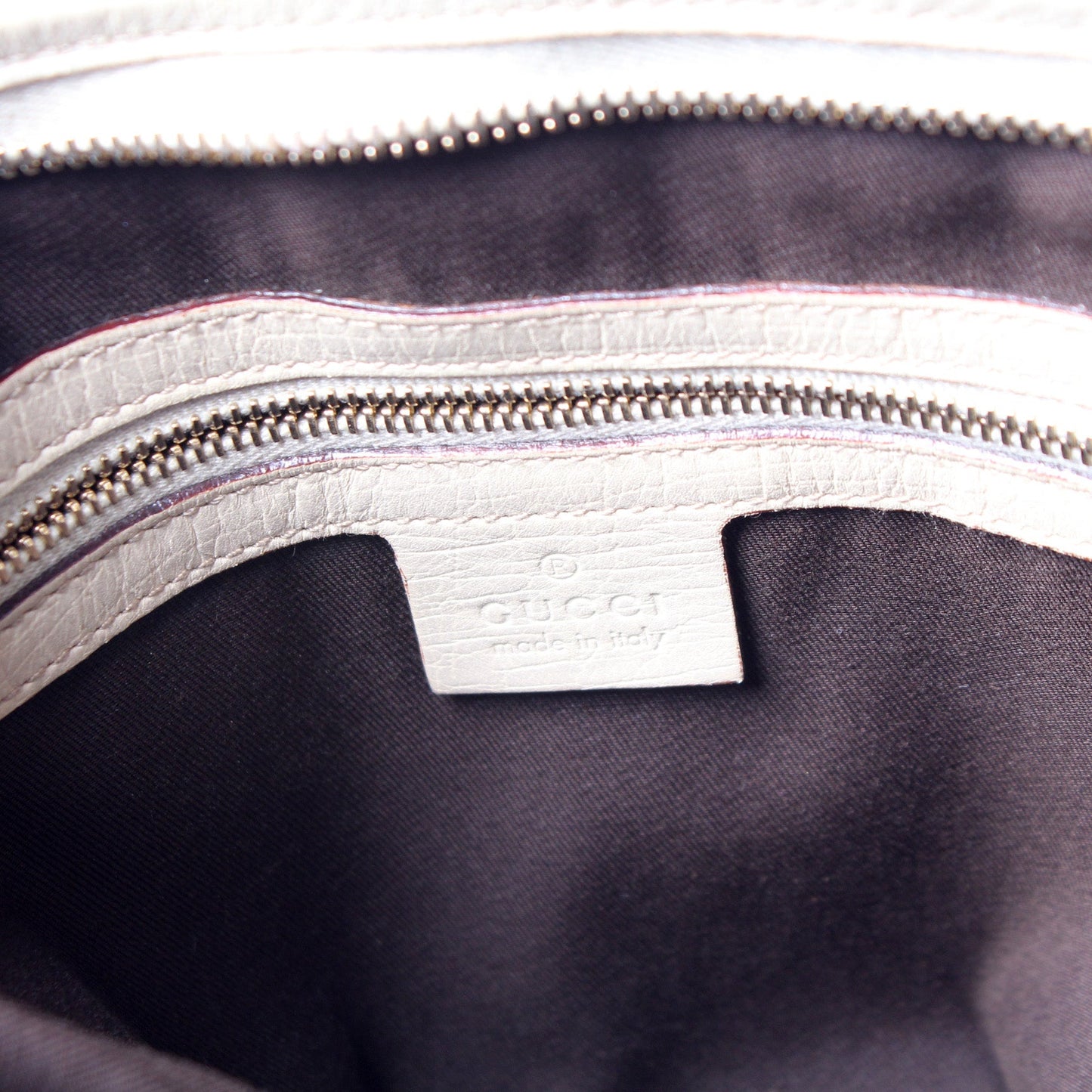 114338 GG Canvas Sherry Messenger