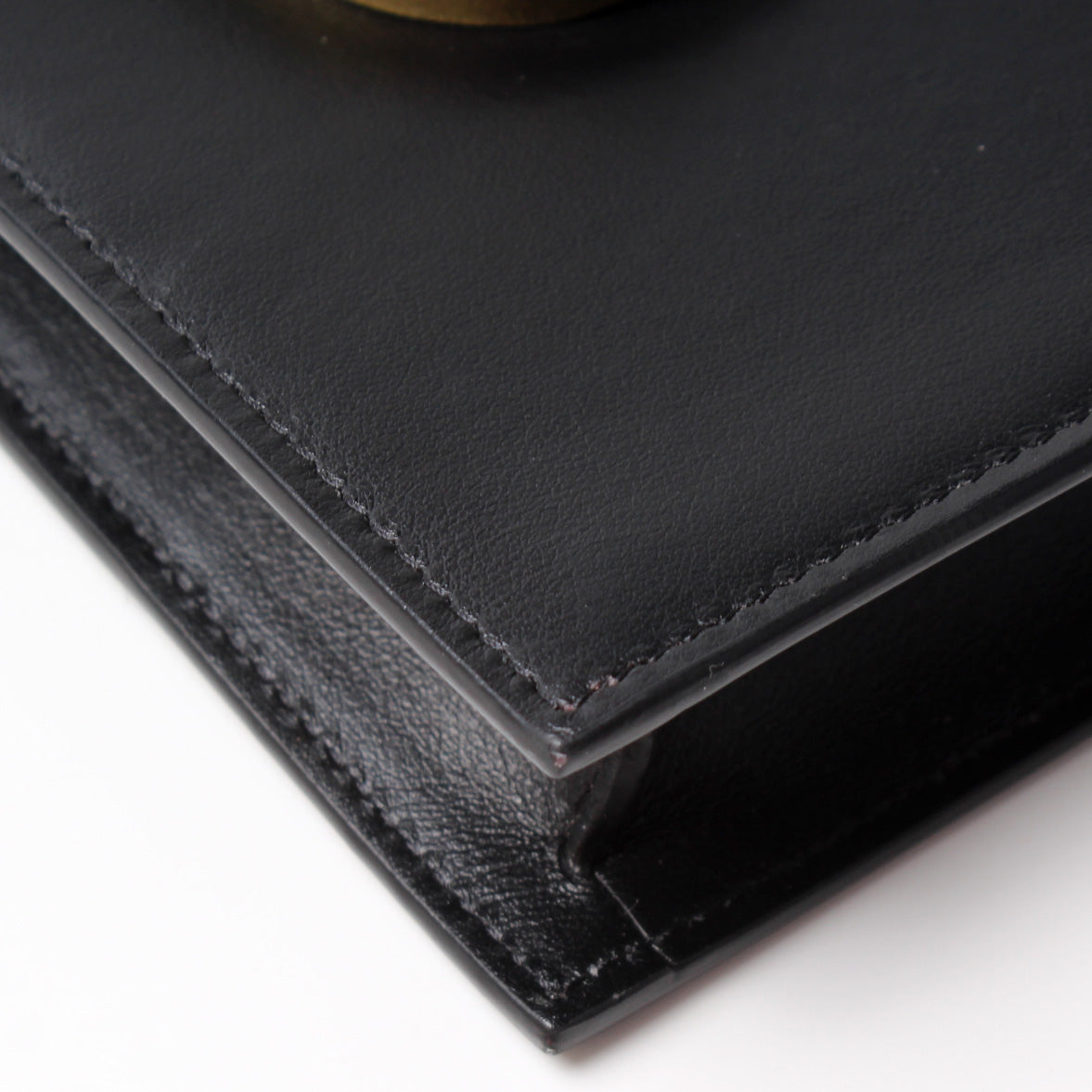 Elia Phone Pouch Crossbody
