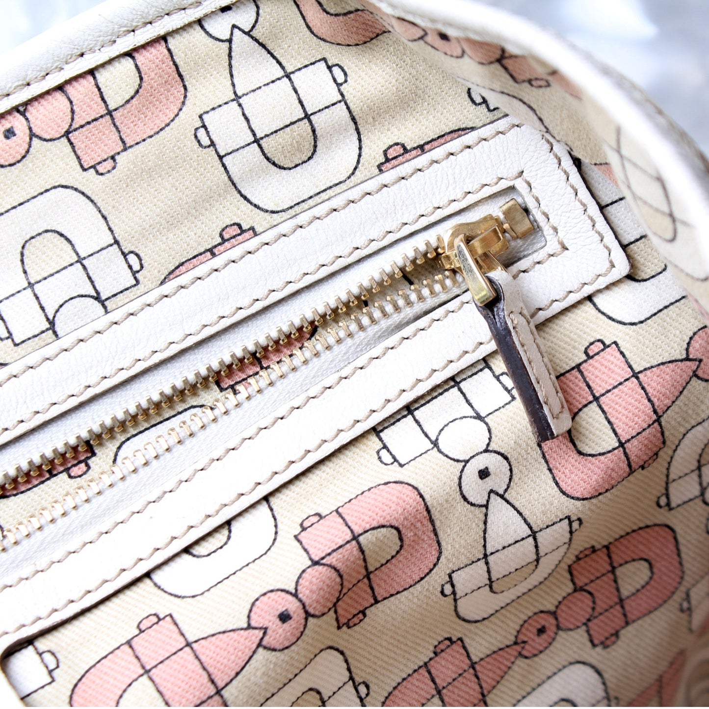 137396 GG Jolicoeur Tote