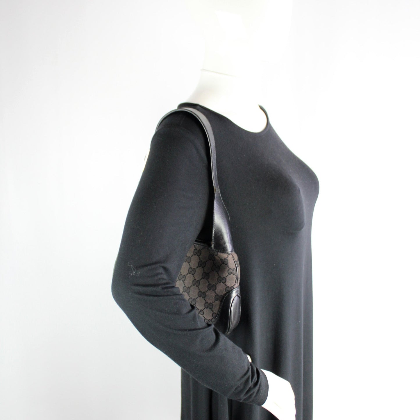 001.3735 Jackie O Small