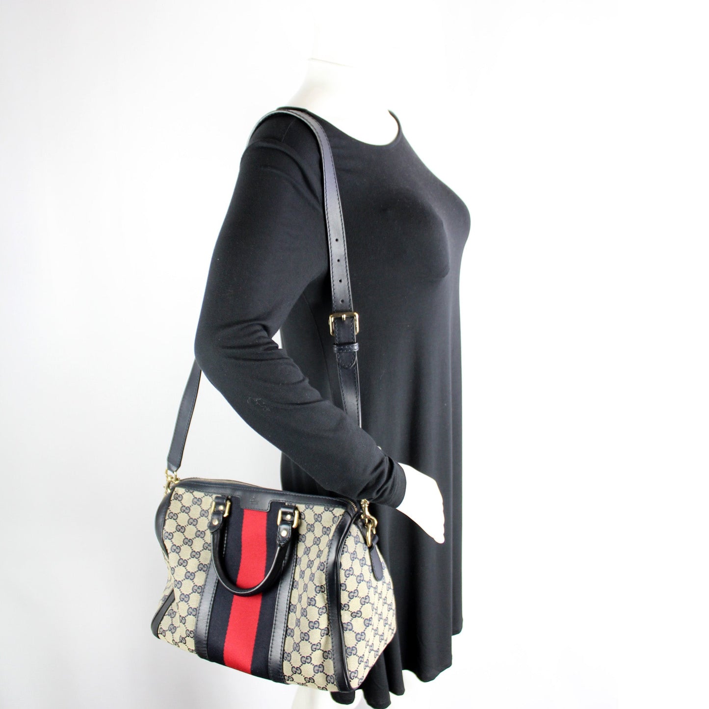 247205 Boston Bag GG Canvas