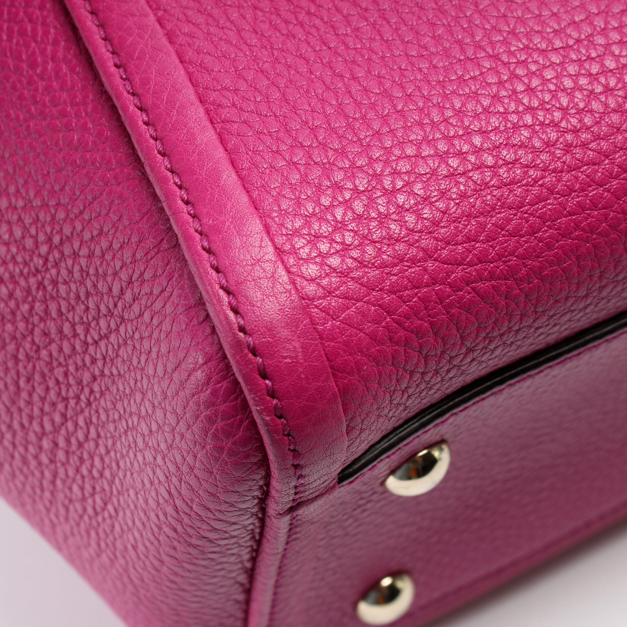 336751 Soho Leather Shoulder
