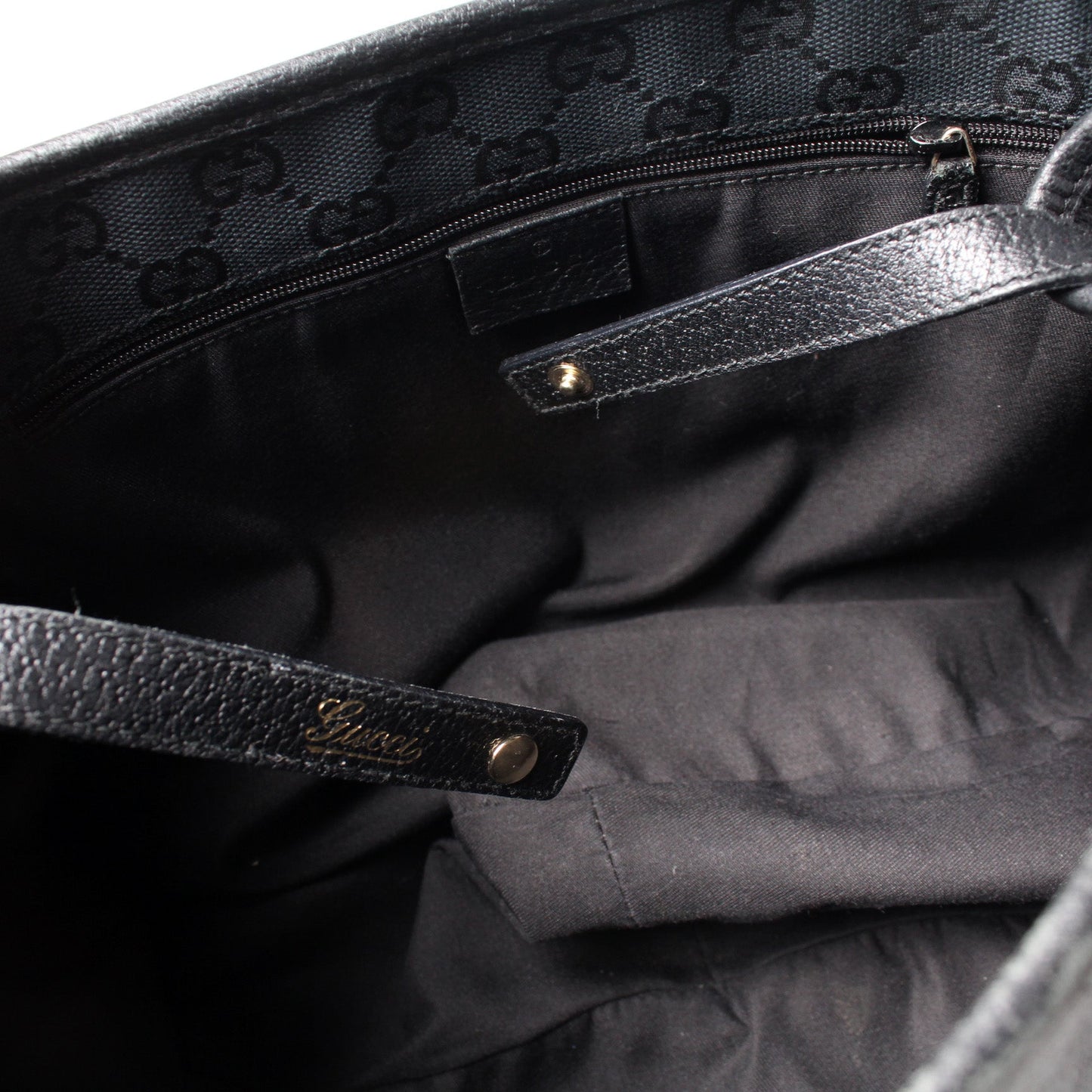 130736 Abbey Leather Tote Medium
