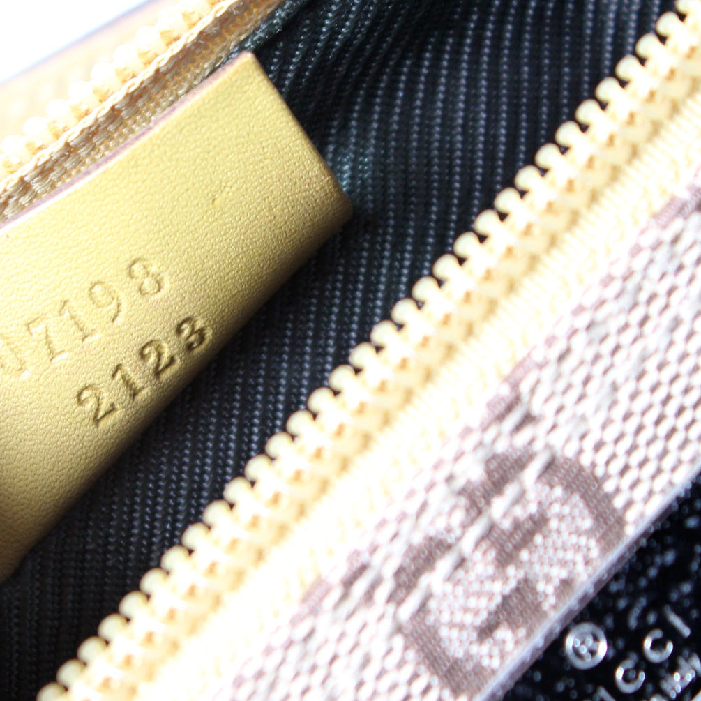 07189 Baguette GG Canvas