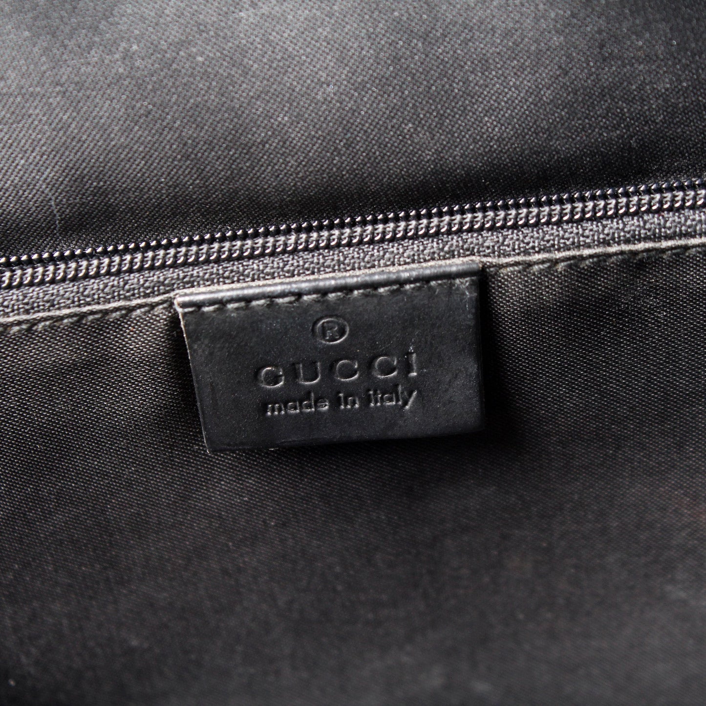 003.0232 GG Nylon Sling Bag Vintage