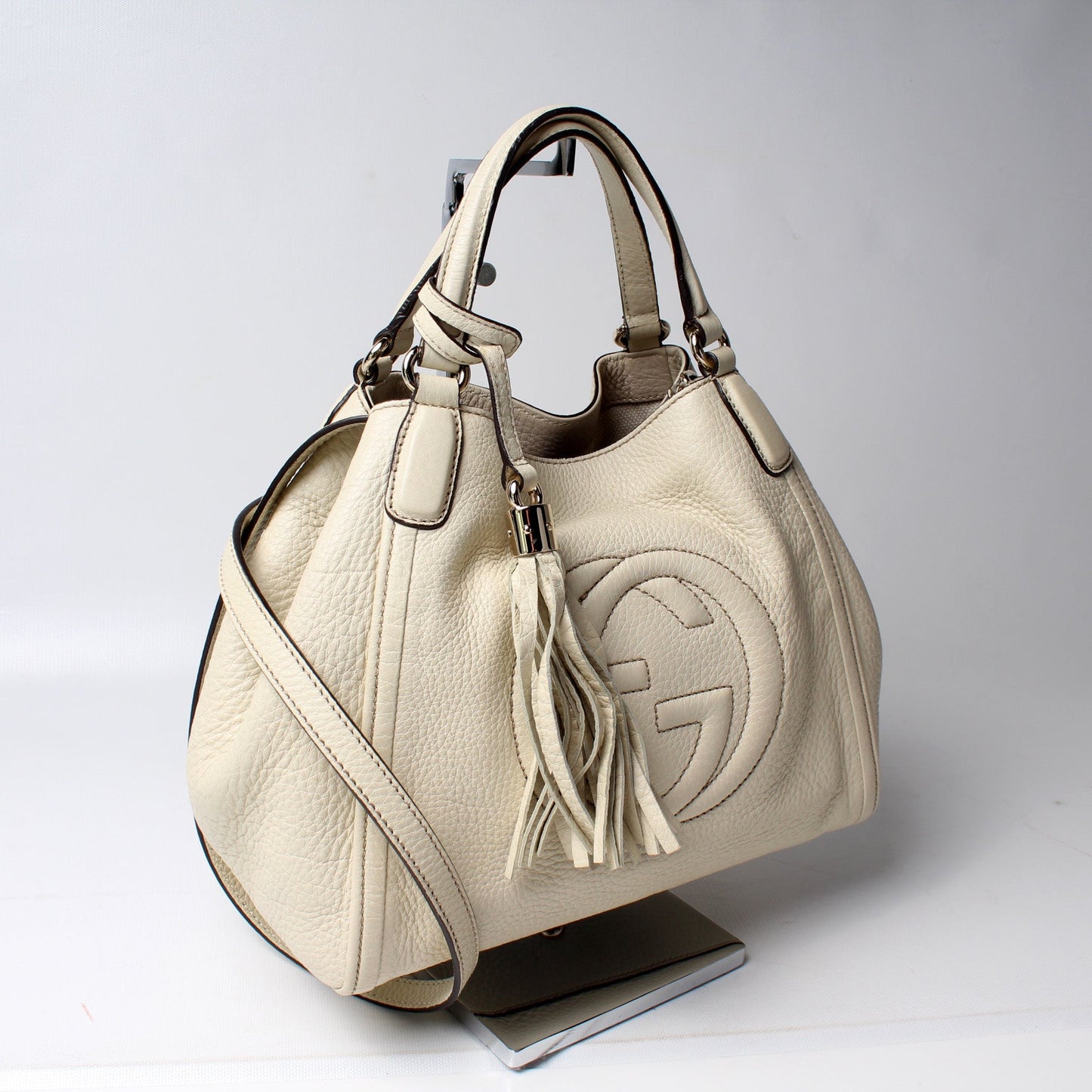 336751 Soho Leather Shoulder