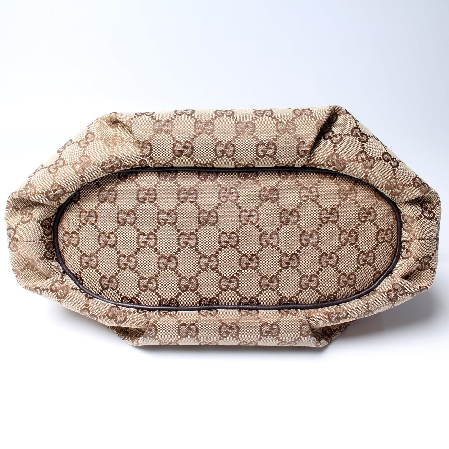 388930 GG Canvas Shoulder Bag