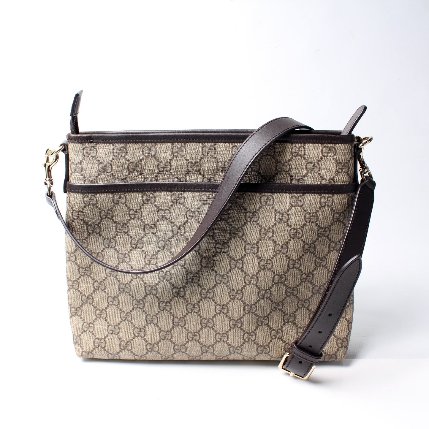 388924 GG Canvas Crossbody