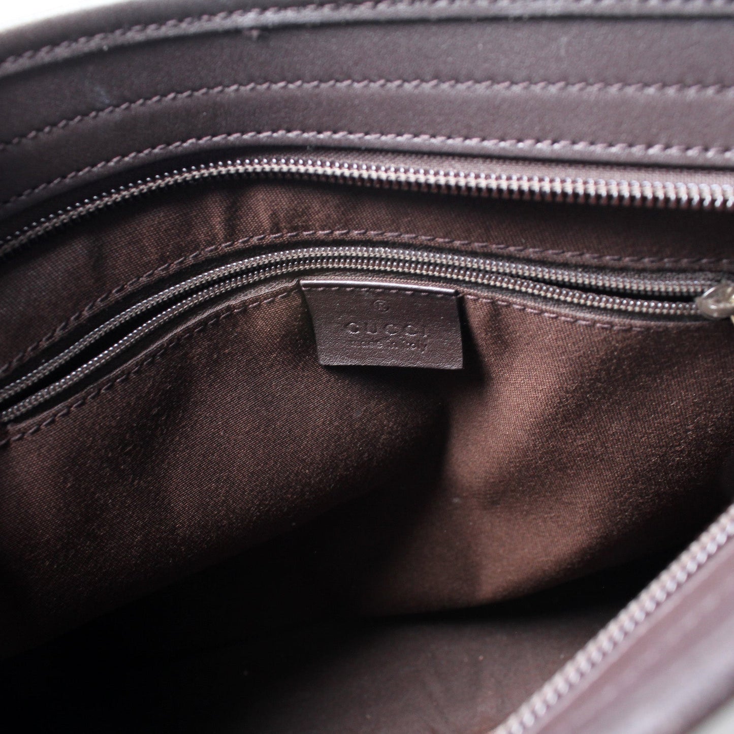 388924 GG Canvas Crossbody