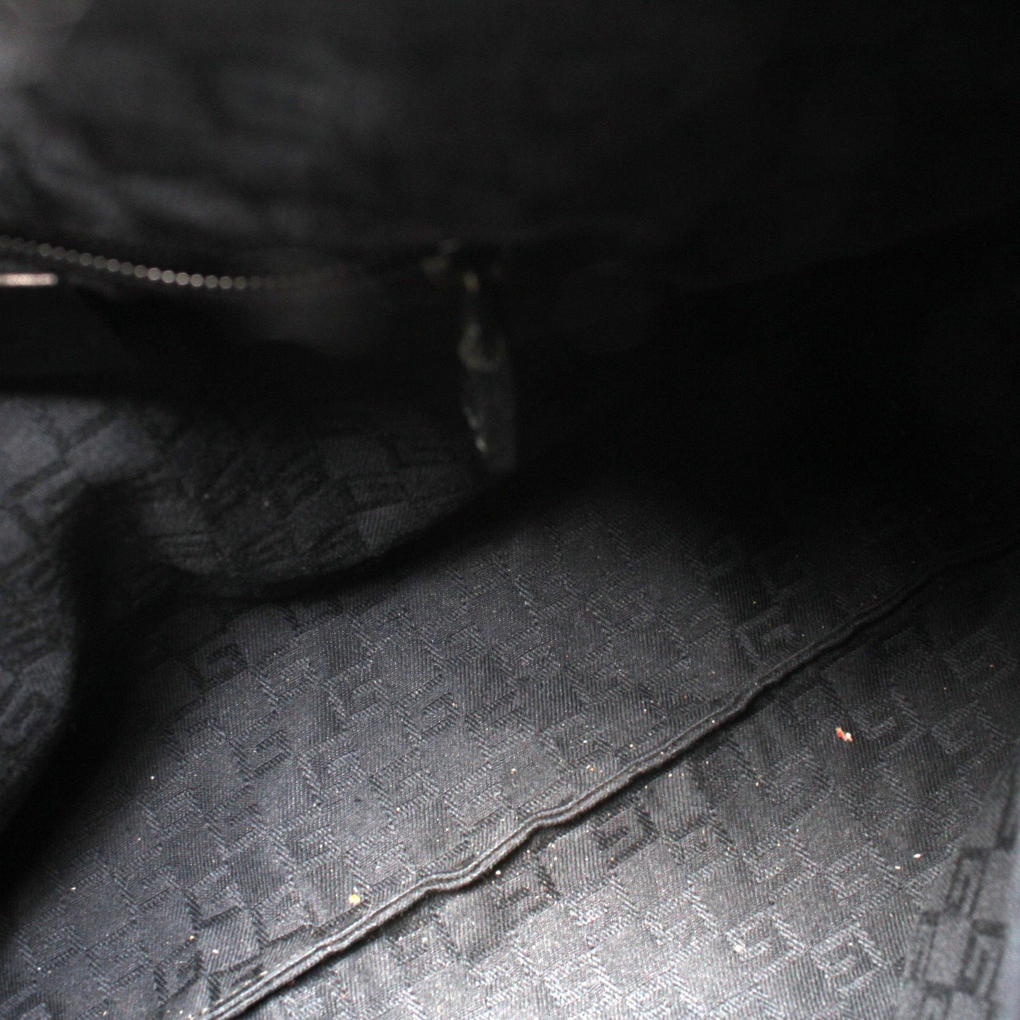 101333 Suede Shoulder Bag
