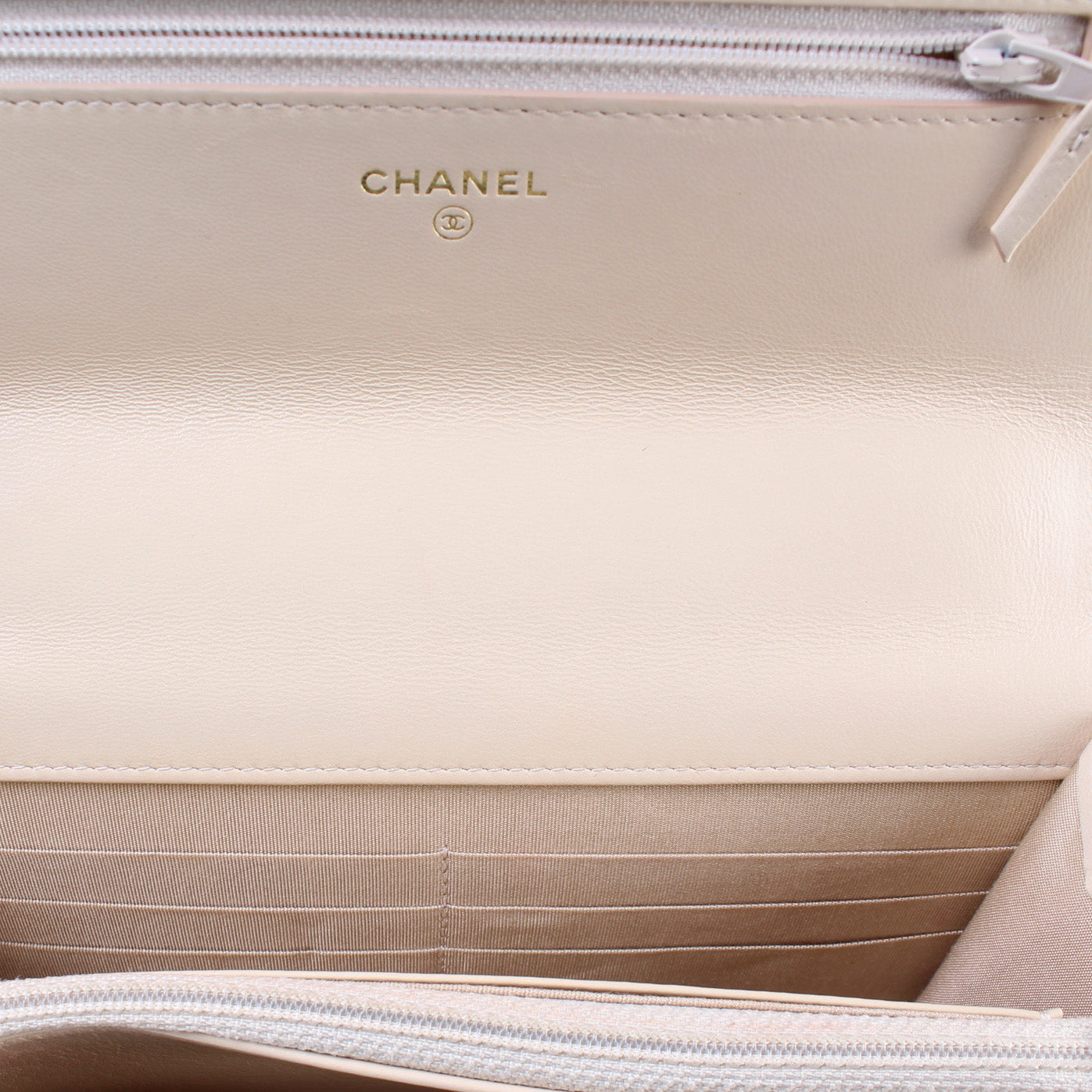 Chanel 19 WOC Quilted Lambskin 30M