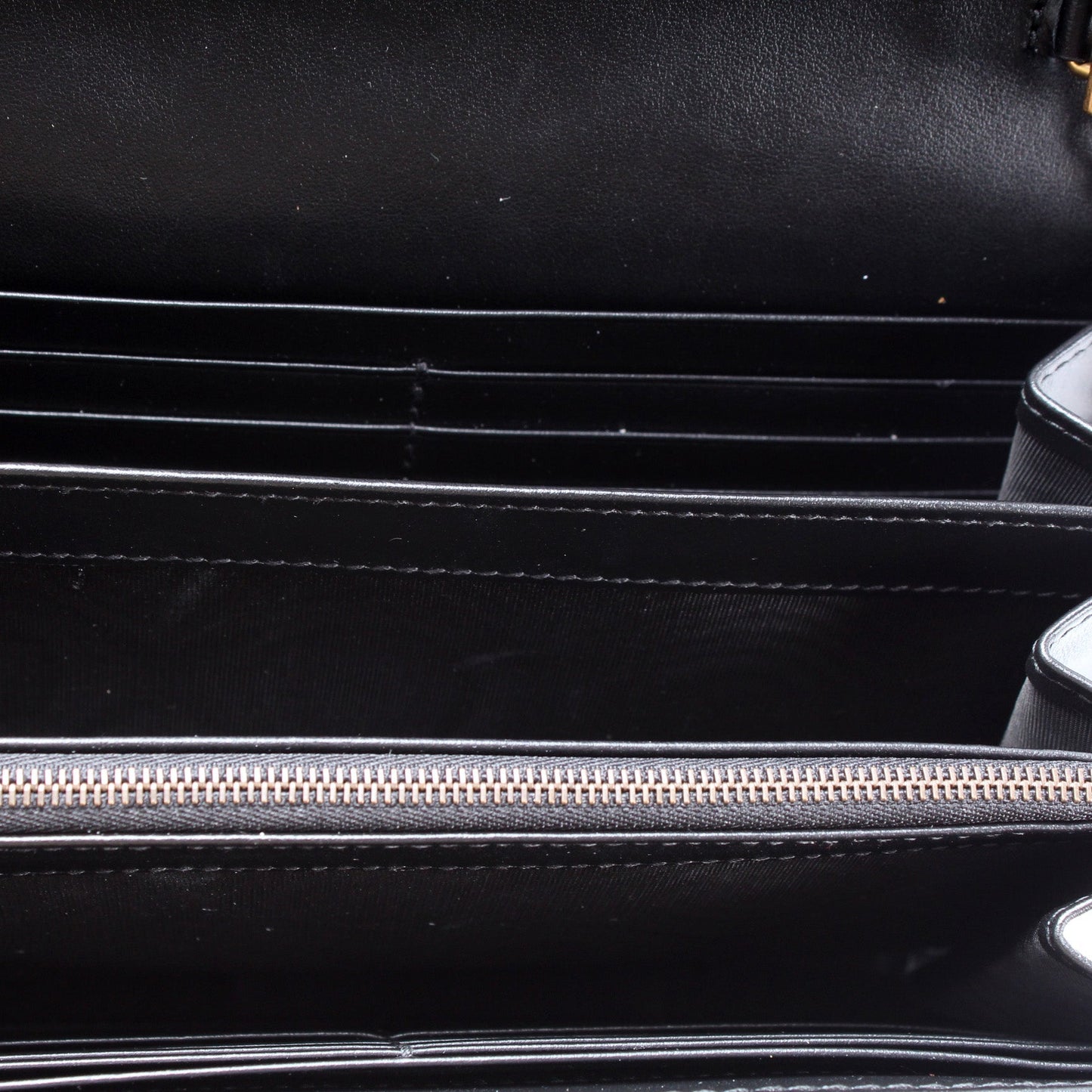 474575 Marmont Chain Wallet