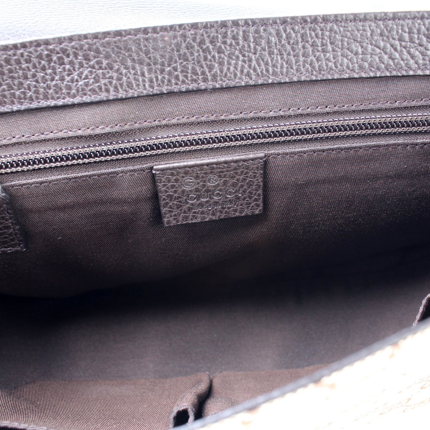 449172 GG Canvas Messenger