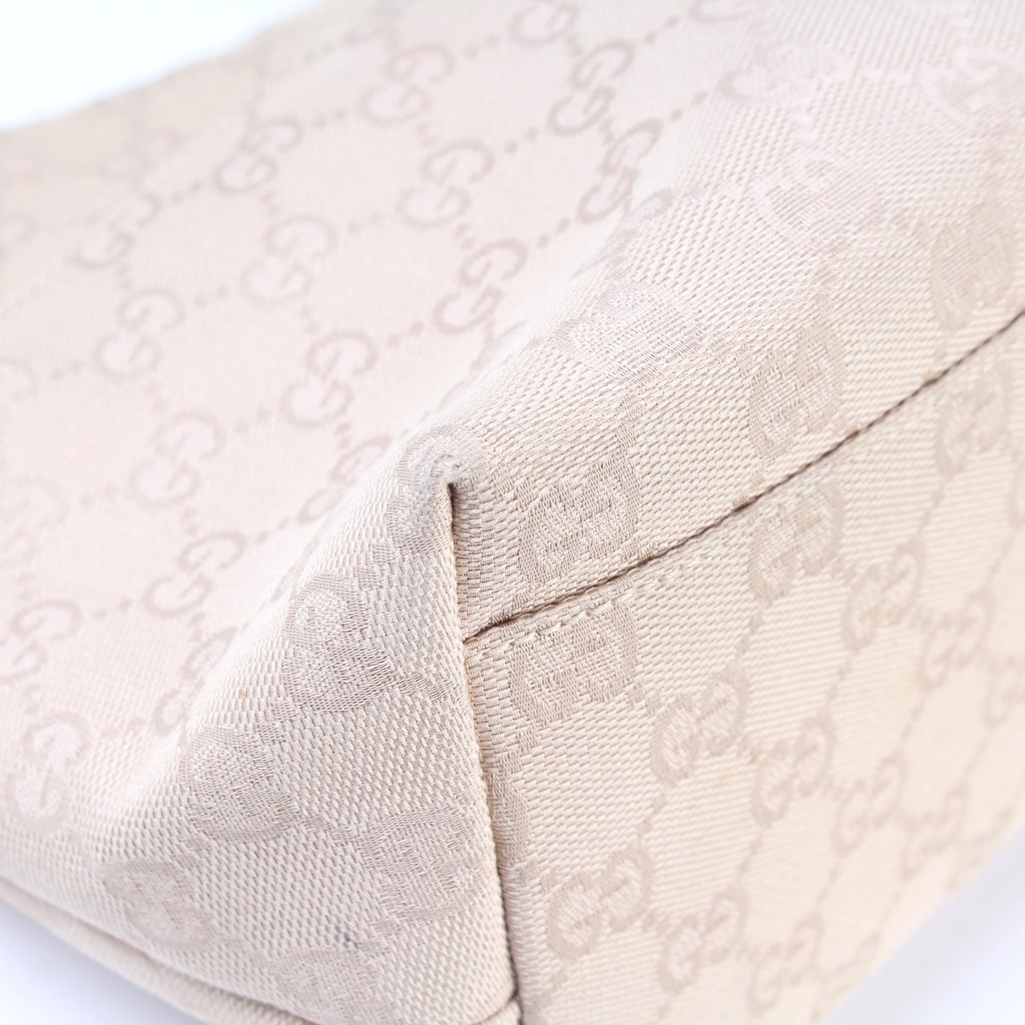 001.3386 GG Canvas Shoulder Bag