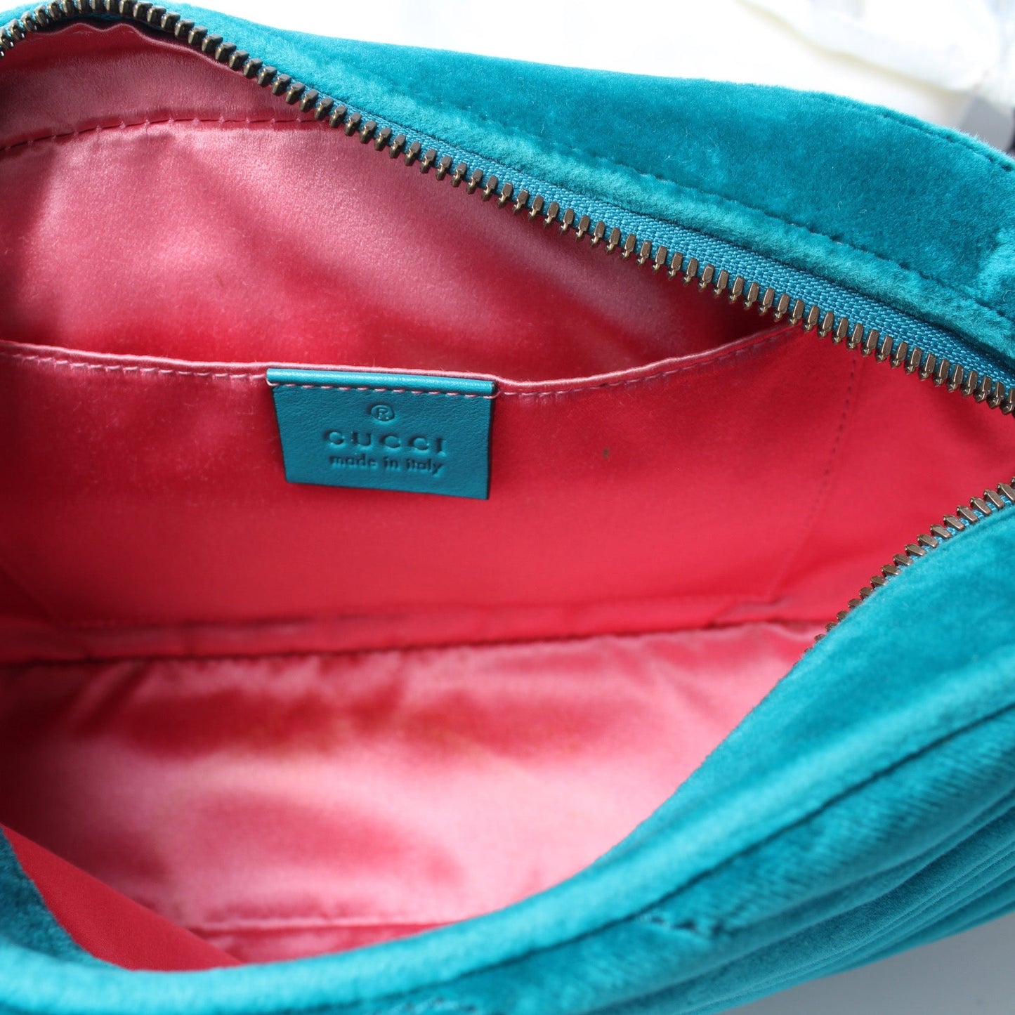 447632 Marmont Small Velvet Camera Bag