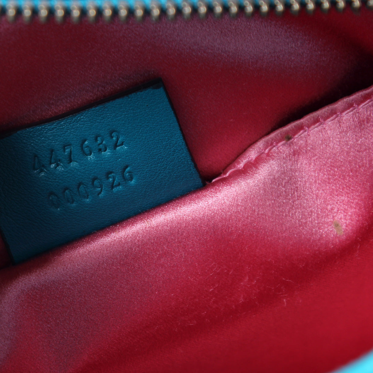 447632 Marmont Small Velvet Camera Bag