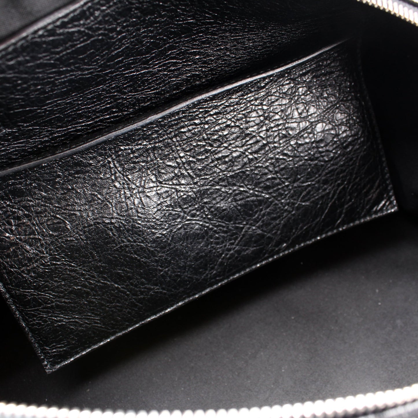 466842 Air Hobo Medium