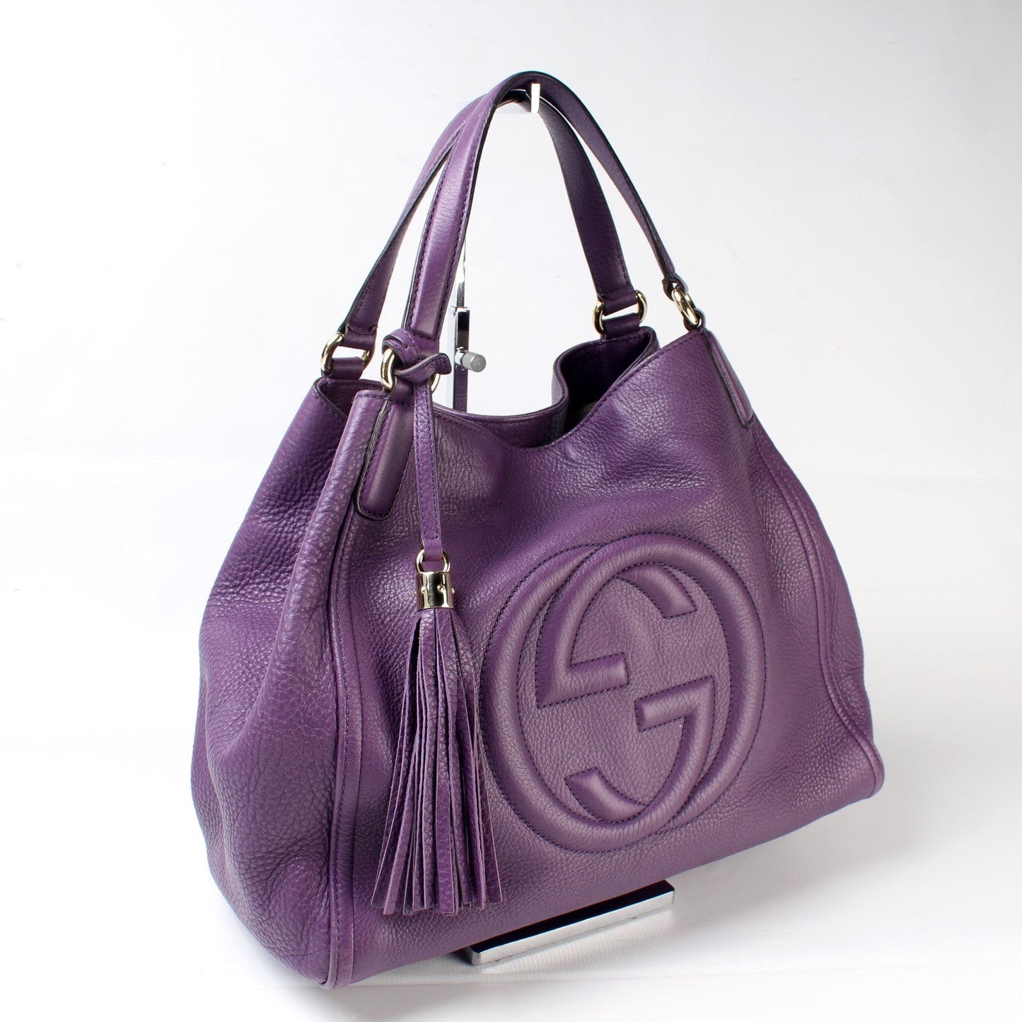 282309 Soho Leather Hobo Medium